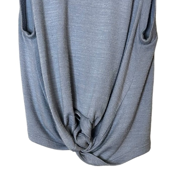 Aritzia Wilfred Free Daley Twist Front Tank - Picture 6 of 10
